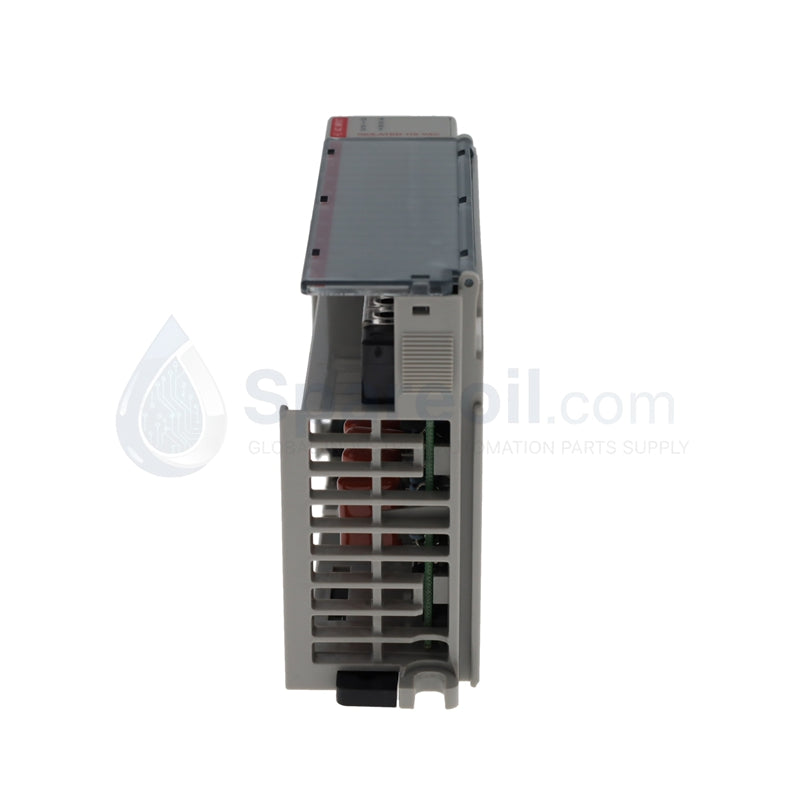 بطاقة الإدخال الرقمي المتردد المدمجة كومباكت لوجيك Allen Bradley 1769-IA8I ذات 8 نقاط