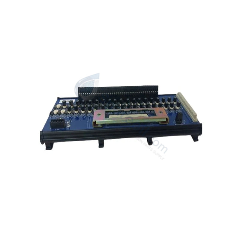 وحدة واجهة اتصالات موثوقة | ICS Triplex T8830